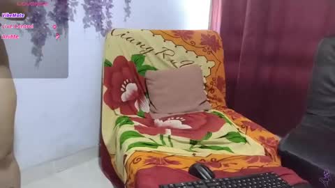 mmdanielamm online show from May 9, 1:50 pm