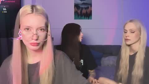 alice and ray online show from March 27, 4:40 am