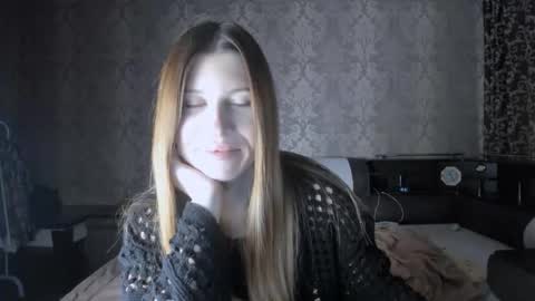 Lili online show from October 5, 10:34 am