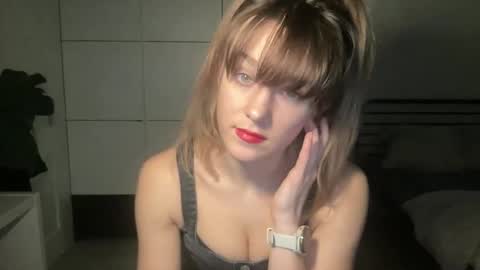 Snapshot of mmminnie chatting on January 29, 5:56 pm mmminnie online show from January 29, 5:56 pm