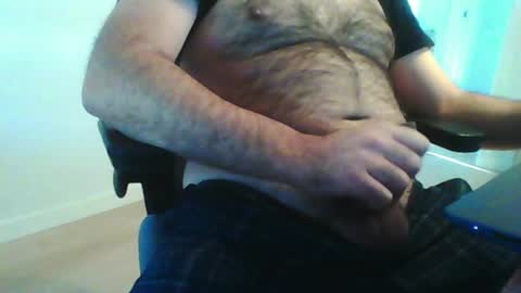Snapshot of mmmmmm86 chatting on December 2, 8:58 am mmmmmm86 online show from December 2, 8:58 am