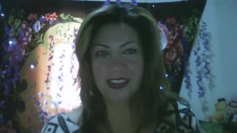 Snapshot of mmsexymm84 chatting on February 11, 2:35 pm mmsexymm84 online show from February 11, 2:35 pm