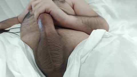 Laith online show from December 13, 7:53 pm