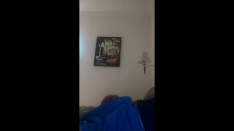 mo2355578 online show from February 1, 11:24 pm