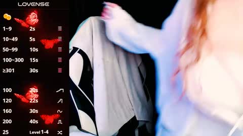 Hello Im Mo online show from May 15, 4:58 pm