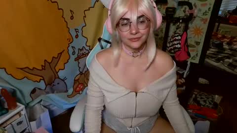 The Mochi Rainbow Variety Show online show from January 27, 10:38 pm