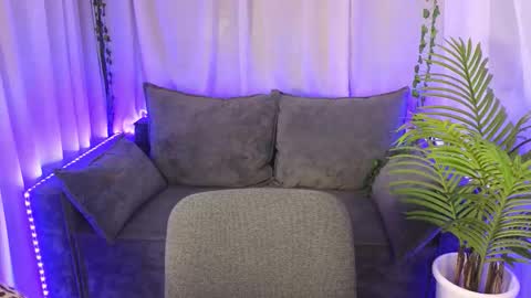 moco_choco online show from October 21, 7:24 am