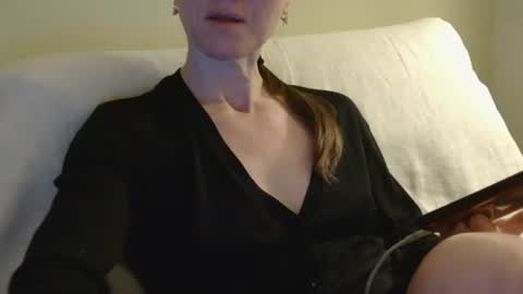 Aurora online show from December 16, 1:06 pm