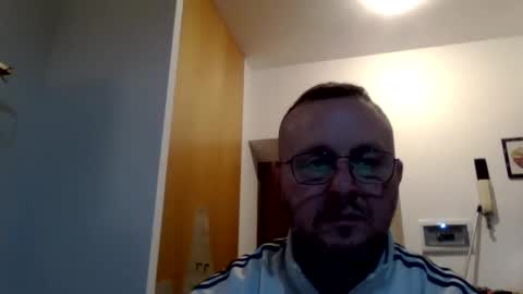 modesto1969 online show from February 26, 9:31 pm