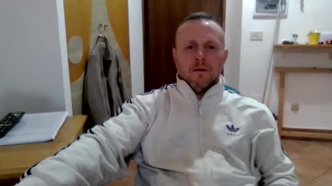 modesto1969 online show from March 18, 3:51 pm