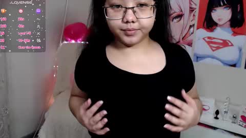 Snapshot of moertomlly chatting on February 18, 3:53 am Molly online show from February 18, 3:53 am