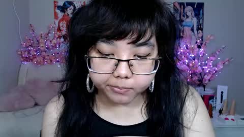 Molly online show from May 4, 4:52 am