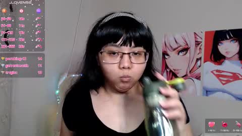 Snapshot of moertomlly chatting on February 9, 9:37 am Molly online show from February 9, 9:37 am