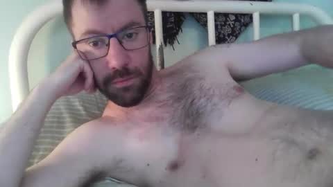 moe sizlack online show from May 1, 7:41 pm