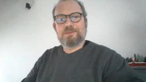 Snapshot of mofu781s chatting on January 9, 7:52 am mofu781s online show from January 9, 7:52 am