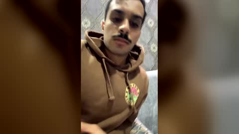 mohammedthebestis10 online show from December 21, 10:05 pm