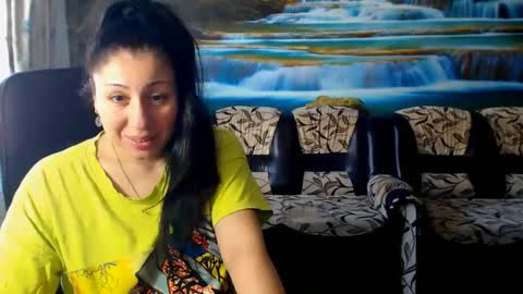 Snapshot of moistmady chatting on February 24, 9:00 am moistmady online show from February 24, 9:00 am