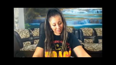 Snapshot of moistmady chatting on October 8, 5:30 pm moistmady online show from October 8, 5:30 pm