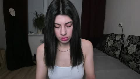 Snapshot of molaganna chatting on December 21, 6:02 pm molaganna online show from December 21, 6:02 pm