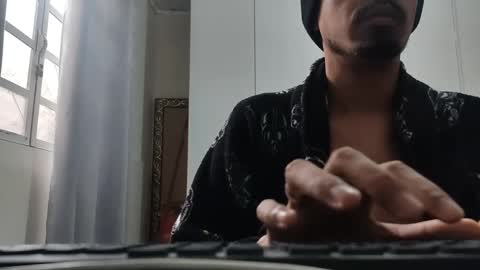 molequebrasileiro online show from September 26, 1:41 pm