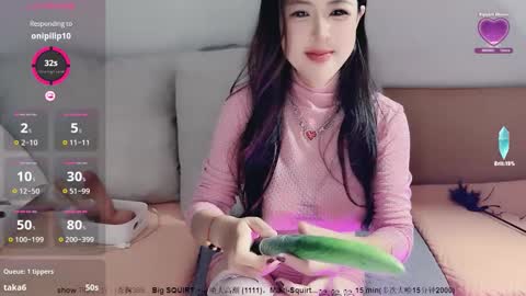 Snapshot of moli666 chatting on September 10, 1:06 am Alice online show from September 10, 1:06 am
