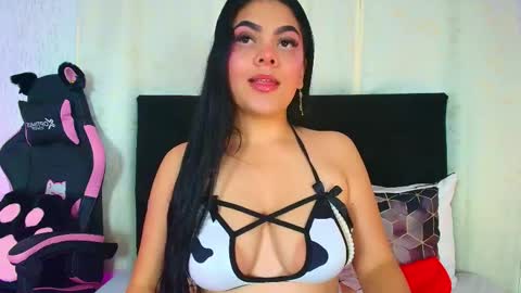 Molly Bick online show from May 23, 5:14 am