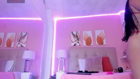    online show from March 12, 3:16 pm