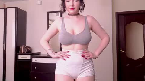 molly_millerr online show from February 11, 10:03 am