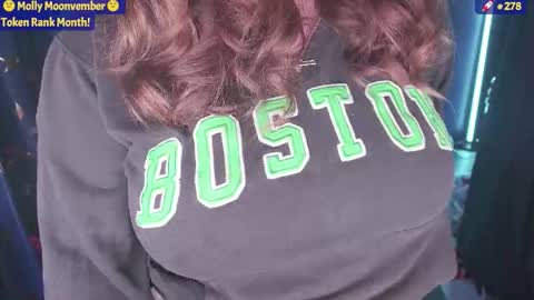 molly_moons online show from November 6, 4:15 am