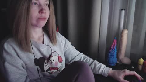 I have new photos come and see with love Molly online show from February 16, 11:26 pm