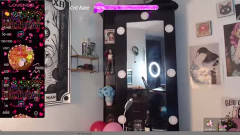 Molly online show from February 10, 7:15 am