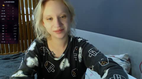 Snapshot of molly_smolly_ chatting on January 10, 3:16 pm lo online show from January 10, 3:16 pm