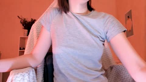 Molly online show from March 5, 3:15 am