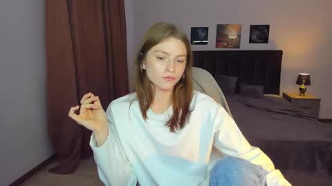 Snapshot of mollydangerous chatting on December 19, 10:56 am Taisha online show from December 19, 10:56 am