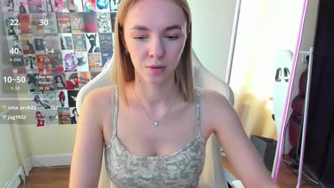 Molly online show from September 15, 2:35 am