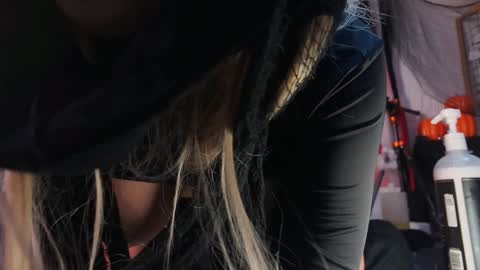 mollychan online show from October 21, 5:49 pm