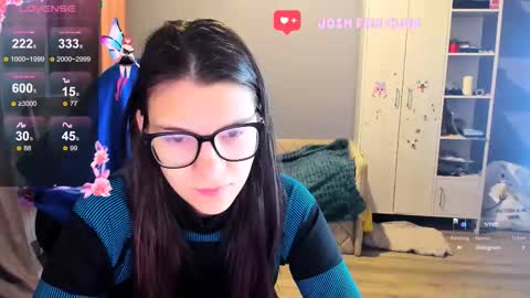  KIRA  online show from October 22, 1:09 am