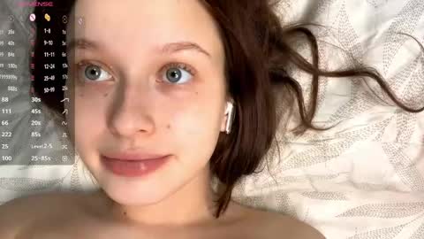 Hermina  online show from April 15, 7:58 pm