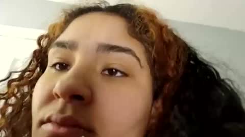 Mommy bubbles online show from February 2, 1:19 pm