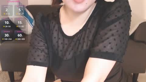 Momo online show from October 1, 1:27 am