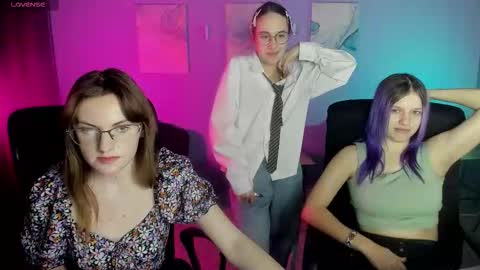 Mona  online show from February 19, 8:19 pm