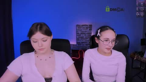 Mona  online show from January 6, 8:46 pm