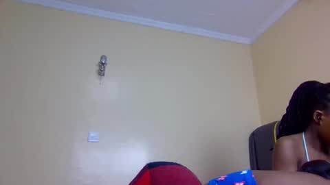 Mona online show from November 1, 2:12 am