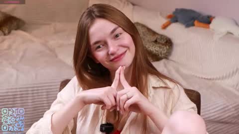 Mona online show from October 7, 7:10 pm