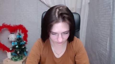 monakali online show from December 19, 8:13 am