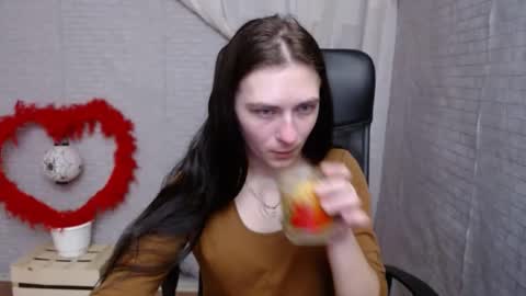 monakali online show from March 7, 7:41 am