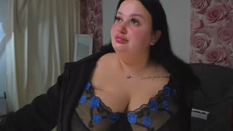 Monica online show from February 28, 9:25 am