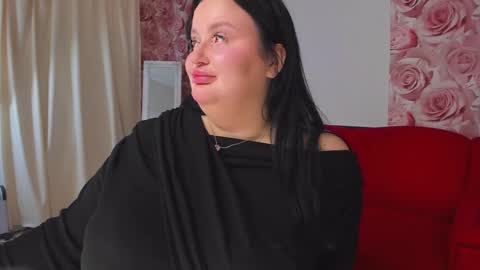 Monica online show from February 25, 7:09 am