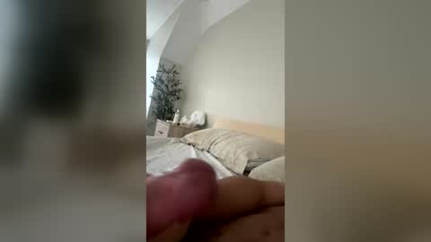 monchito88 online show from June 19, 4:57 pm