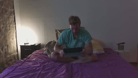 Mondolorian online show from December 25, 10:27 pm
